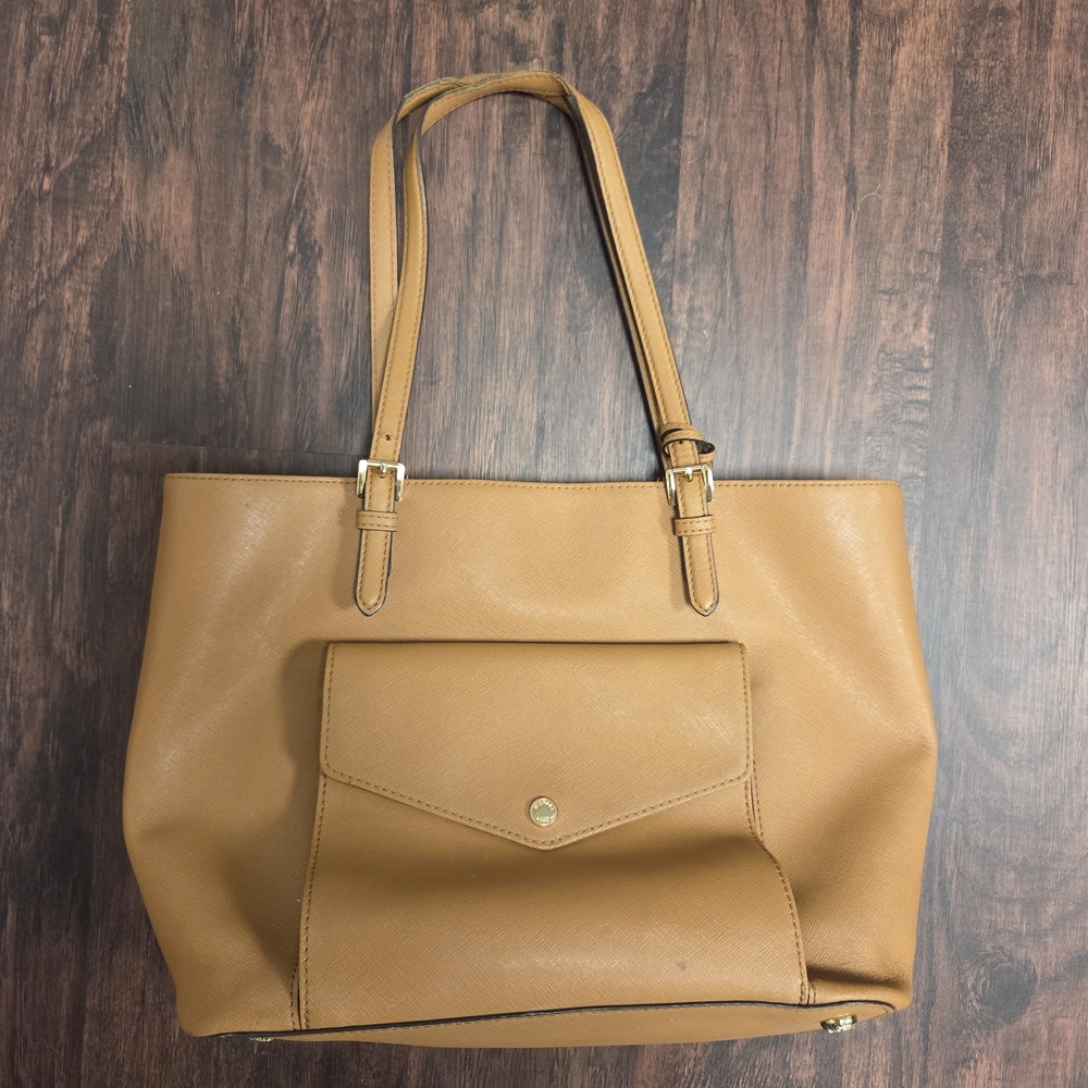 Elegant Tan Tote Bag